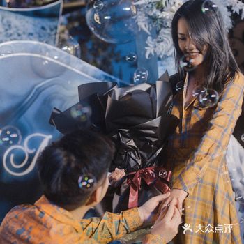 超宝藏的一场求婚仪式，当女主角的感觉真的好！