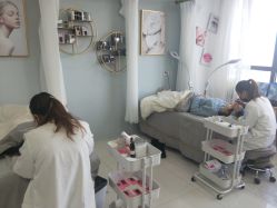 -GK顾小姐美甲店建构