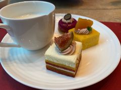 -怡聚轩全日制自助餐厅(大中华喜来登酒店)