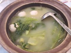 -明本湛江鸡•海鲜小厨(陈家祠店)