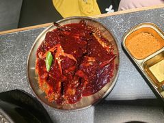 -草家酱蟹炭火烤肉店(珲春南路二店)