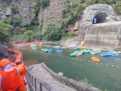 -雅鲁激流探险漂流