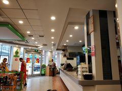 大堂-老乡鸡(武汉烽胜路店)