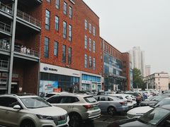 -上汽MG体验中心(徐汇东安路店)