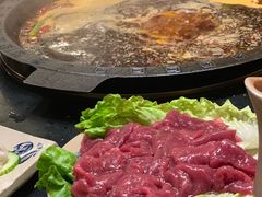 嫩牛肉-茅草房·河畔园林火锅