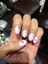 -悦指间美甲美睫