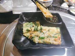 海鲜葱饼-烤路里·韩国品质自助烤肉(石路天虹4号店)