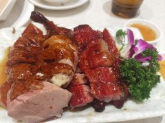 -香港新发烧腊茶餐厅(水围店)