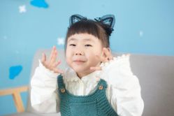 -小熊维尼高端儿童摄影(南山信和店)