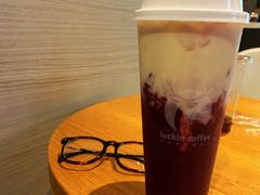 桃桃芝士红宝石茶-瑞幸咖啡(新世界中心店)