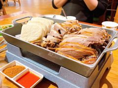 蒙古烤羊腿-九十九顶毡房(阜石路店)