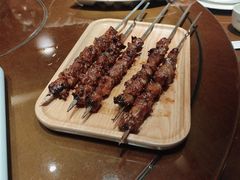 -东口码头·烧鸽子·鱼头泡饼·地方菜(金鹰悦城店)