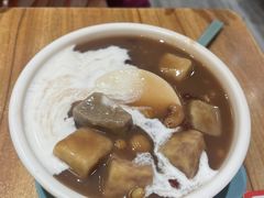 -杨枝金捞甜品(氹仔泉澧店)