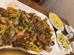 -东来菜馆•手抓海鲜家常菜•海鲜锅贴(鸽子窝店)