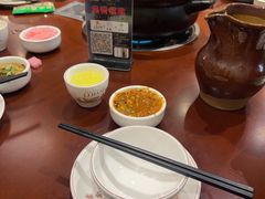 -菌之家·专业纯野生菌火锅·特色炒菌