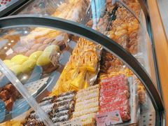-罗森尼娜(德思勤店)