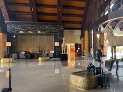 -三亚湾海居铂尔曼度假酒店