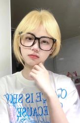 -IU潮牌·SALON