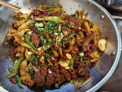 干锅肥肠鸡-人民公社食堂