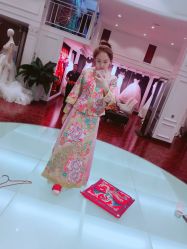 -VV新娘婚纱礼服体验馆