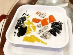 -广信牛奶甜品世家(台东店)