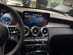 -上海星瀚奔驰4S店(红柳路店)