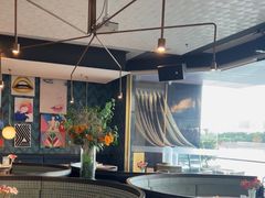 -东南里湖景餐厅·新闽菜(浦西万达店)
