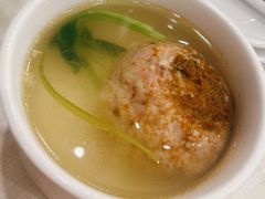 蟹粉狮子头-怡园饭店-餐厅(四望亭店)