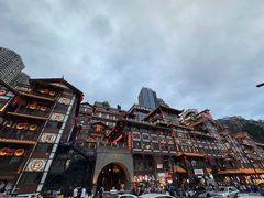 -小天鹅火锅·一线江景洪鼎旗舰店(洪崖洞店)