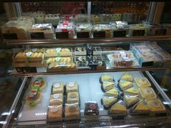 -昆明冠生园·蛋糕·面包(南强街店)