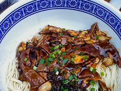 -沪西老弄堂面馆(定西路店)