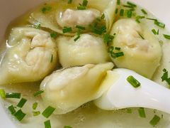 虾仁鲜肉馄饨-潘国仙耳光馄饨(黄家阙路店)