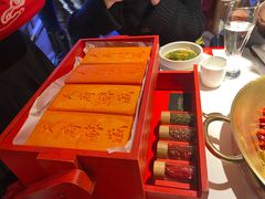 -小龙翻大江文化火锅(宽窄店)