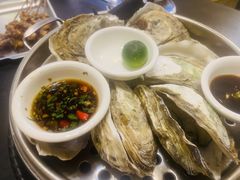 -蚝美人·生蚝海鲜烧烤(茶花园店)