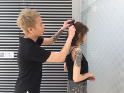 -HAIR CORNER