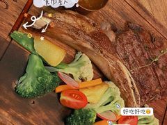 -SISTERS BAR RESTAURANT川意酒馆(嘉善老市H楼店)