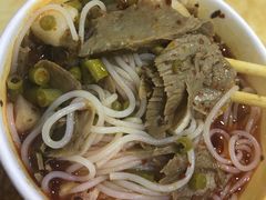-覃肥叔桂林米粉(粮道街店)