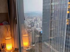 -得闲·高空SPA(东盟店)