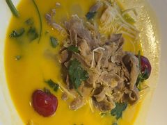 -新天明砂锅鱼头煲