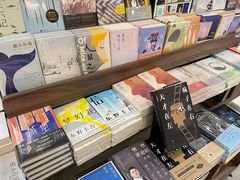 -新华书店(市民中心店)