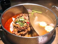 特色牛腩鸳鸯锅-左庭右院鲜牛肉火锅(新梅广场店)