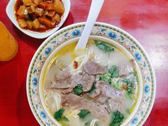 -金杨拉面王小吃面馆·牛三宝面·红烧牛肉粉