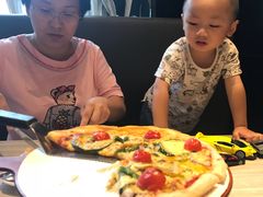-必胜客(证大大拇指店)