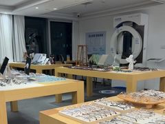 -Eziwish眼镜·蔡司授权店