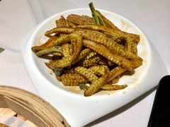 香椿芽爆玉米笋-若蘭慈·无国界素食料理(欢乐海岸店)
