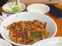 白辣椒炒腊味-湘辣欢·湖南家常小馆