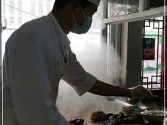-陈记卤煮小肠