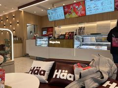 -哈根达斯(上海金山店)
