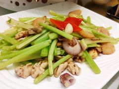 鲜核桃塘芹炒带子-新兴家喻酒家·羊城名宴(昌岗店)