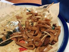 传统干炒牛河-荔银肠粉(建六店)